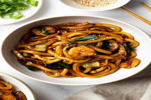 Udon-nuudeleita (katkarapuja)